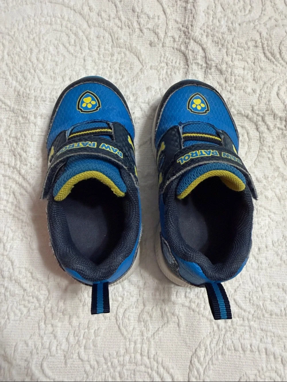 Paw Patrol Sneakers Size 7 Toddler with LIGHT UP Character Graphics
